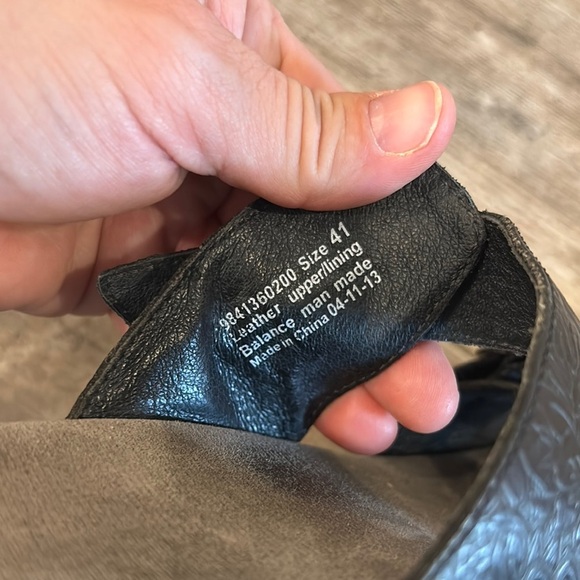 Dansko Black Women's Sandals with Buckle Detail - Picture 8 of 8